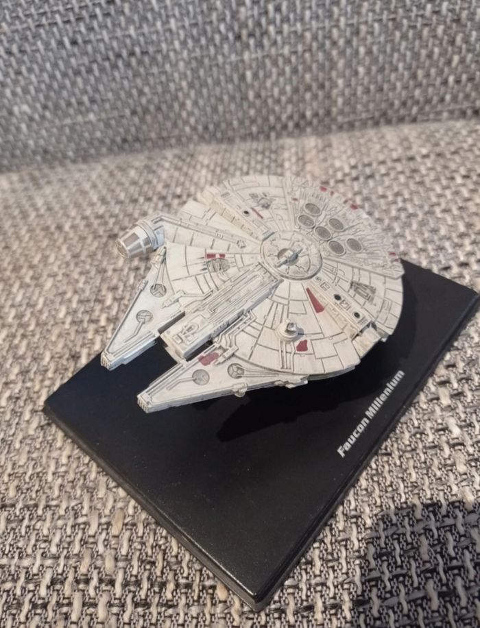 Maquette Faucon Millenium Star Wars - photo numéro 3