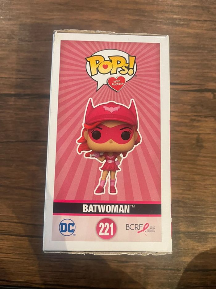 Pop Batwoman dc comics 221 - photo numéro 2