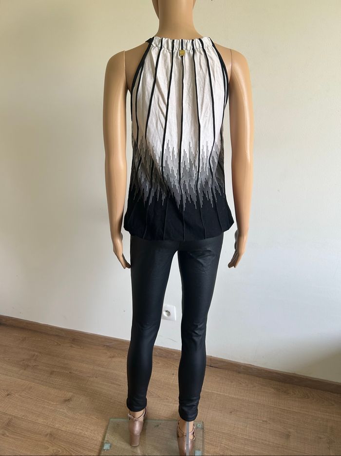 Débardeur blanc et noir Liu Jo taille 44 bon état (taille petit) - photo numéro 6