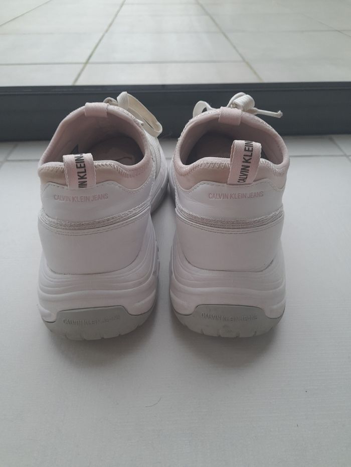 Basket fille 38 Calvin klein - photo numéro 2