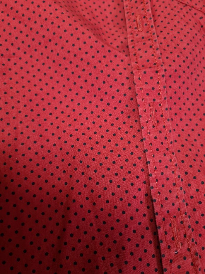 Chemise rouge à pois noir 10 ans 140cm TAO - photo numéro 4