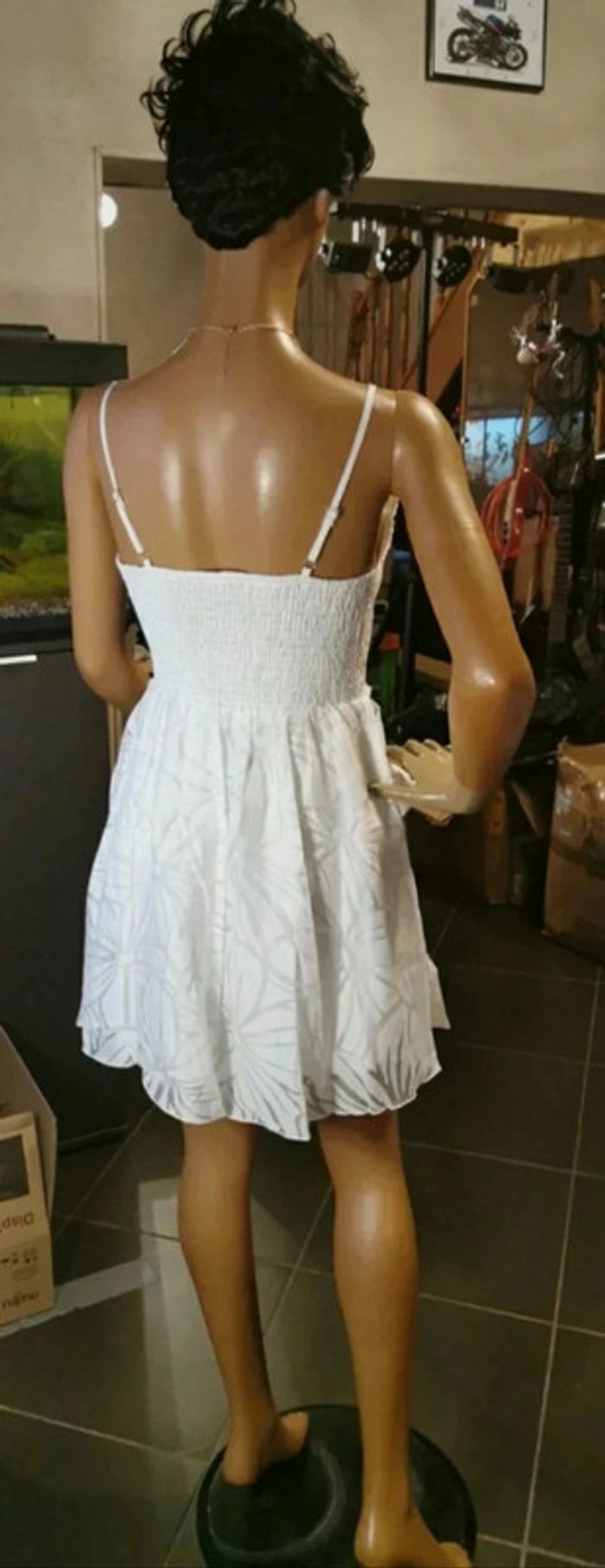 Robe cocktail taille m - photo numéro 3