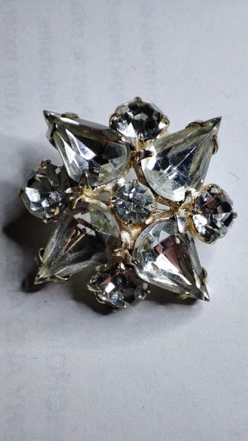 Broche ancienne strass