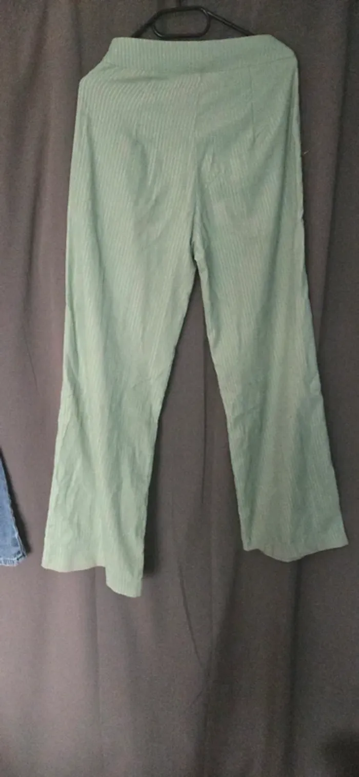 Pantalon velours vert pomme S - photo numéro 2