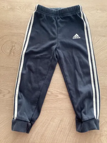 Jogging Adidas