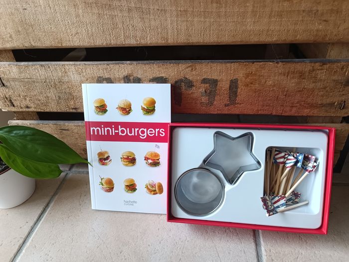 Box mini burger neuve - photo numéro 2
