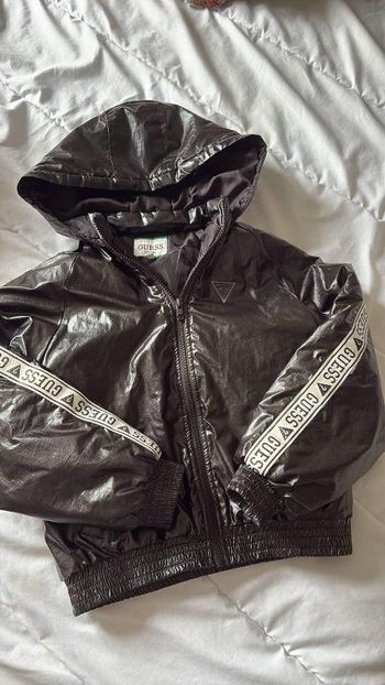 Manteau guess taille 10 ans