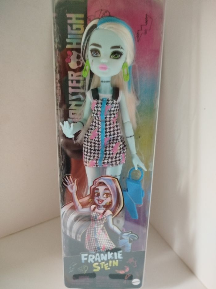 Monster High - Frankie Stein - photo numéro 2
