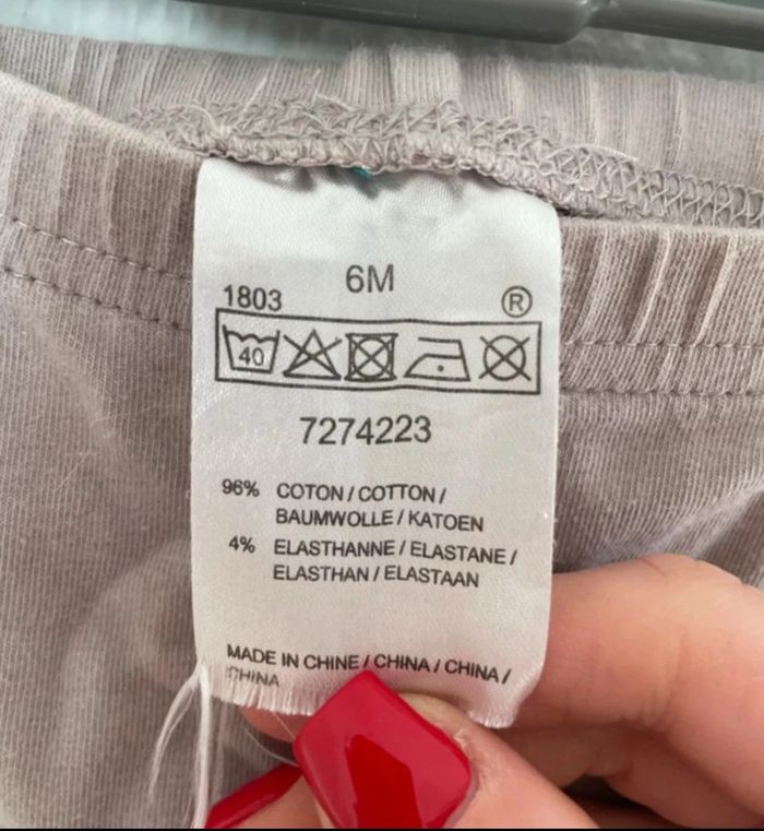 Leggings court bébé - taille 6 mois - photo numéro 2