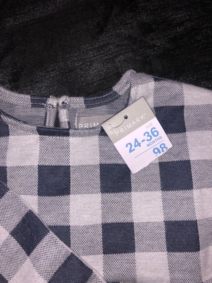 Robe primark neuve - photo numéro 4