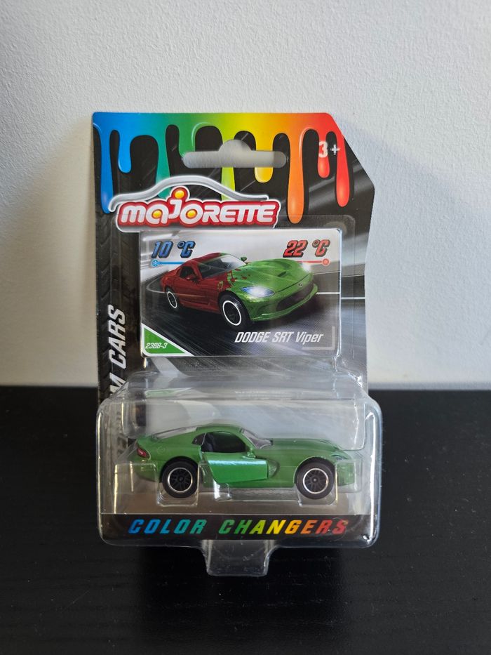 Dodge SRT viper verte majorette