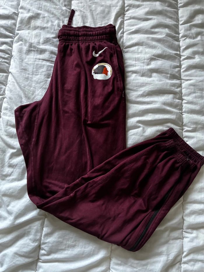 Jogging Nike en très bonne état