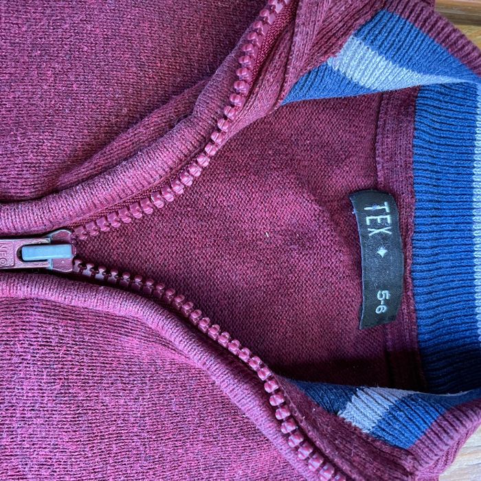 Veste bordeaux 5/6 ans - photo numéro 2