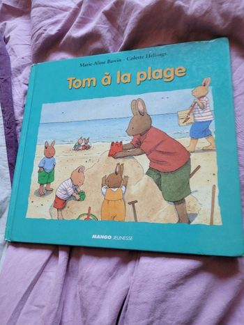 Tom a la plage