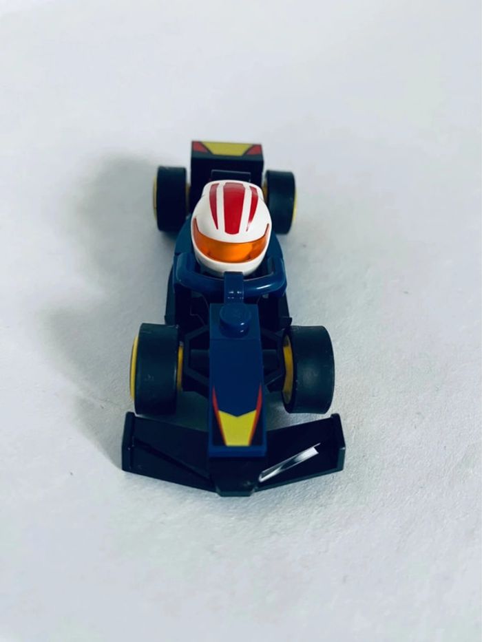 Minifigurine LEGO Série Formule 1 (71049) N 1 RB20 - Très bon état - photo numéro 3