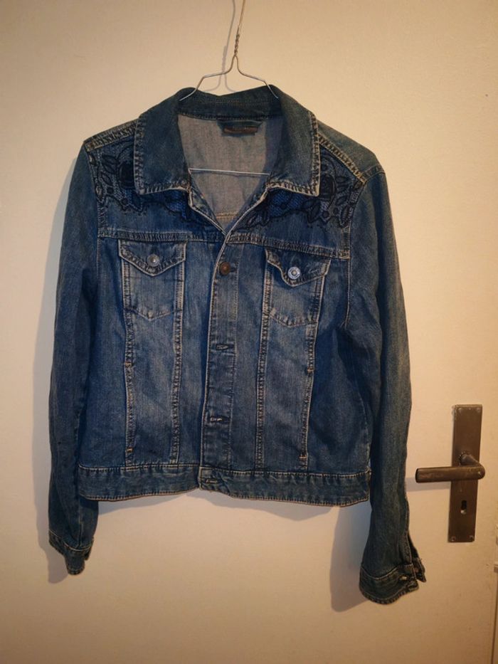 Veste en jean très bon état Yessica - photo numéro 2