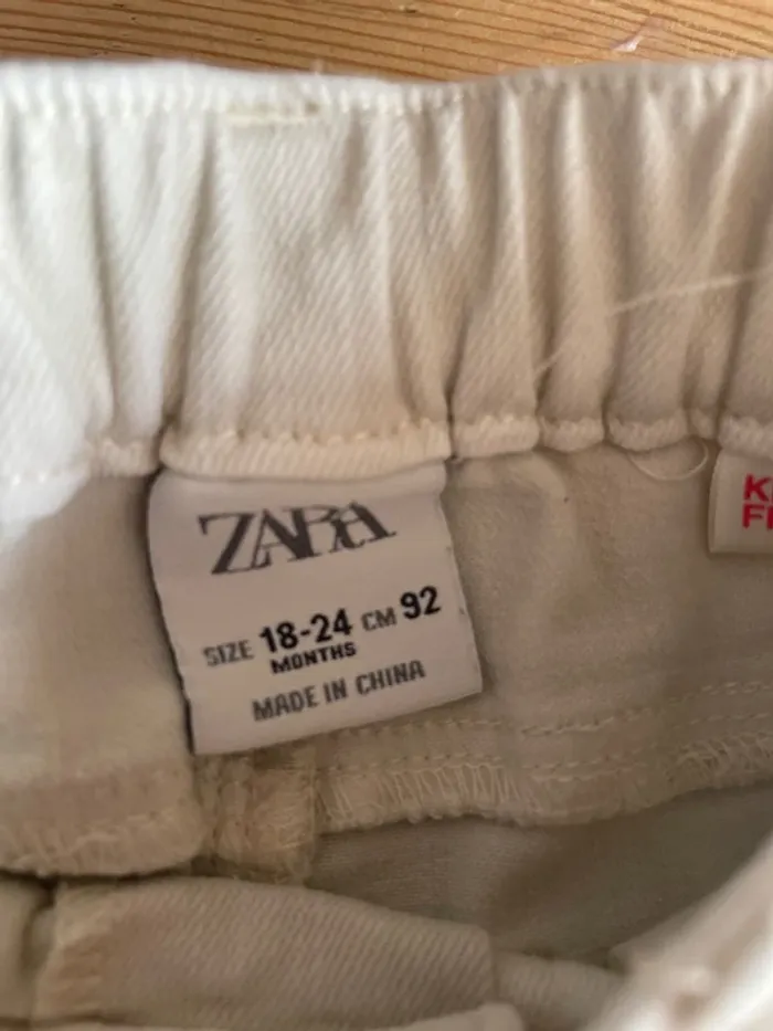 Jenas beige 18/24 mois Zara - photo numéro 2