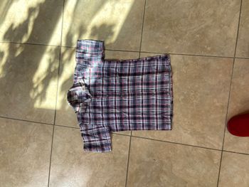 chemise à carreaux marine/rouge