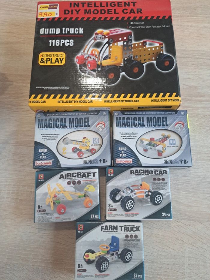 Lot de 6 boîtes de jeux de construction neuves