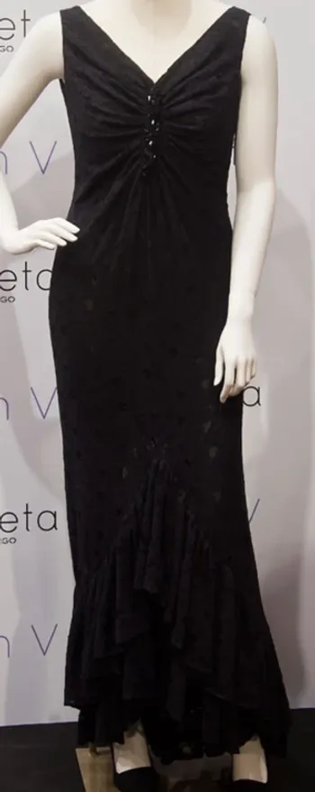 Magnifique robe extra longue édition limité