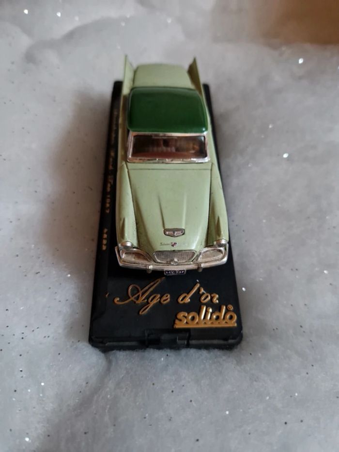 Studebaker Hard Top 1957 Verte 2 Tons - photo numéro 3