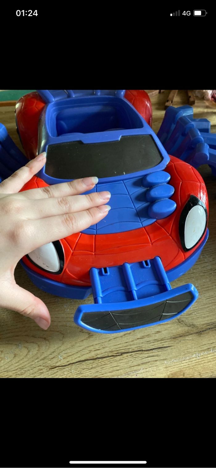 Voiture araignée Spiderman - photo numéro 3