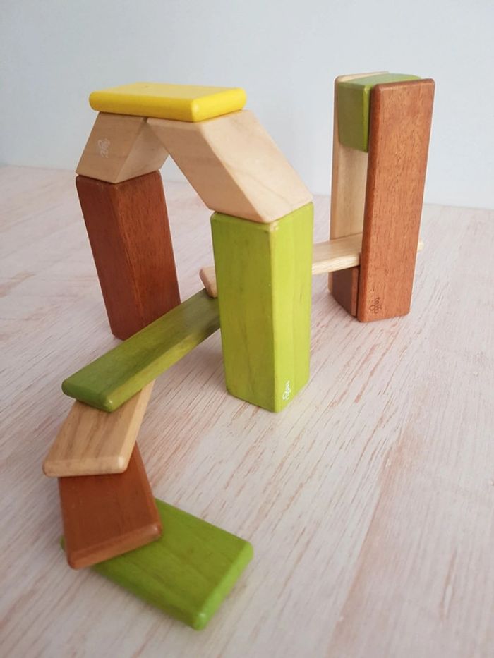 Jeu de construction magnétique en bois Tegu - photo numéro 14