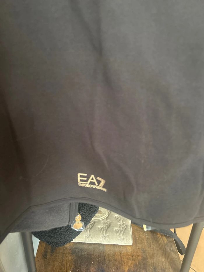 Sweat-shirt zippé Emporio Armani - photo numéro 8