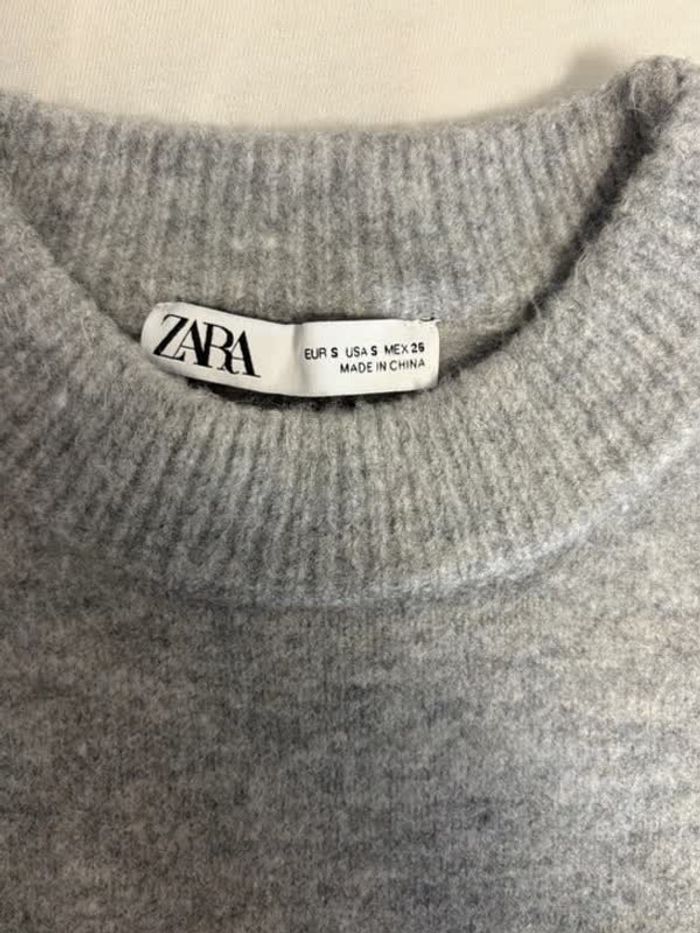 Pull court gris Zara - photo numéro 3