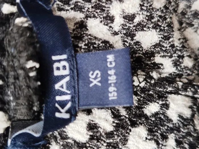 Pantalon léger noir à motifs blancs Kiabi taille XS - photo numéro 4