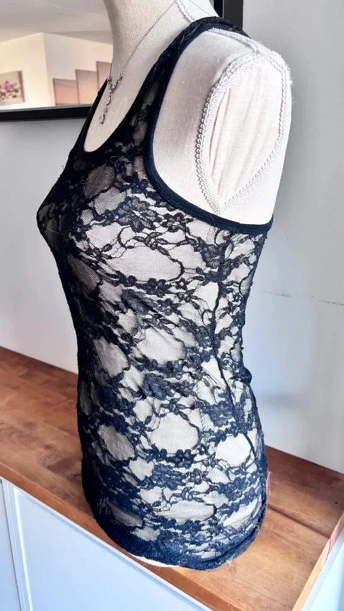 🌸 débardeur en dentelle noir transparent taille unique - photo numéro 2