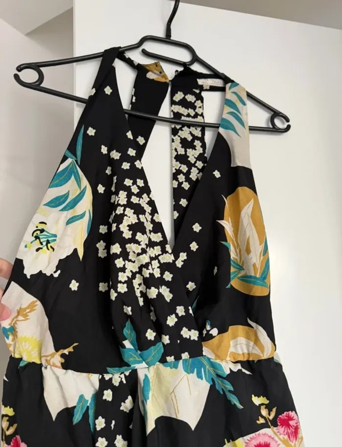 Jolie robe dos nu Zara S/36 - photo numéro 3
