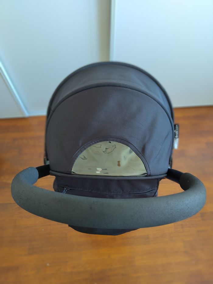 Capote noire poussette yoyo