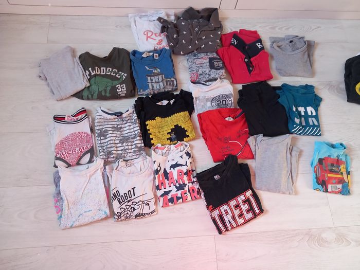Lot Tee-shirt garçon taille 5 ans