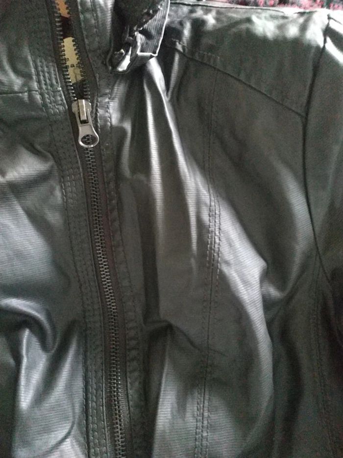 Veste Cache Cache taille 2 - photo numéro 3