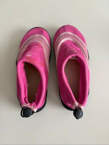 Chaussures aquatiques