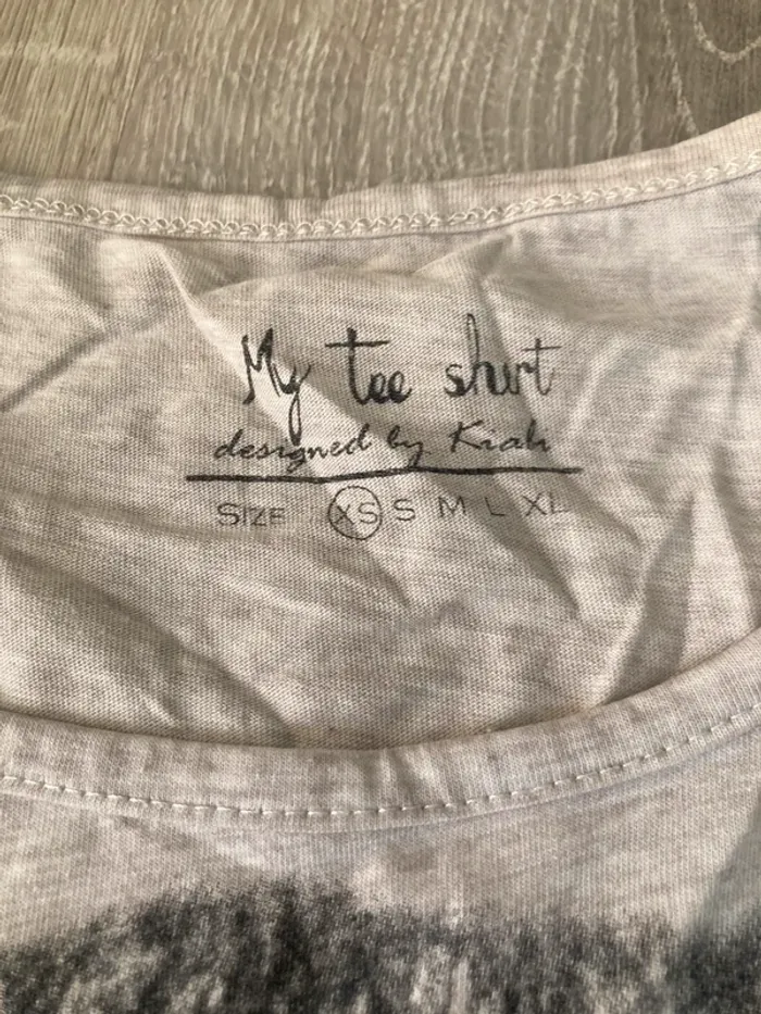 T-shirt chat - photo numéro 2