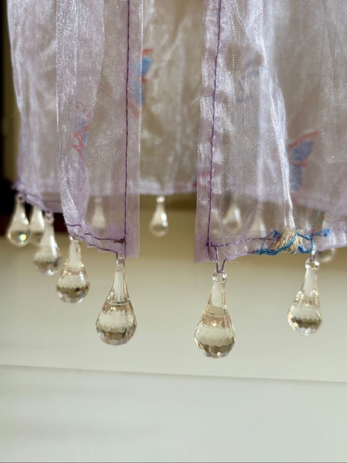 Abat-jour plafonnier lila voilage léger avec perles décoratives - photo numéro 4