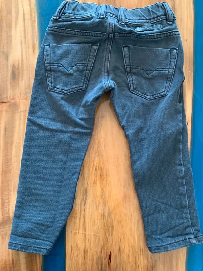 Pantalon Jogger Diesel taille 24 mois - photo numéro 5