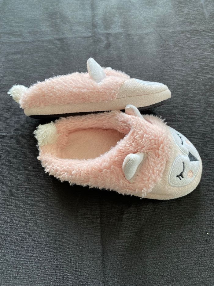 Chaussons chauds fille pointure 28 chat - photo numéro 2