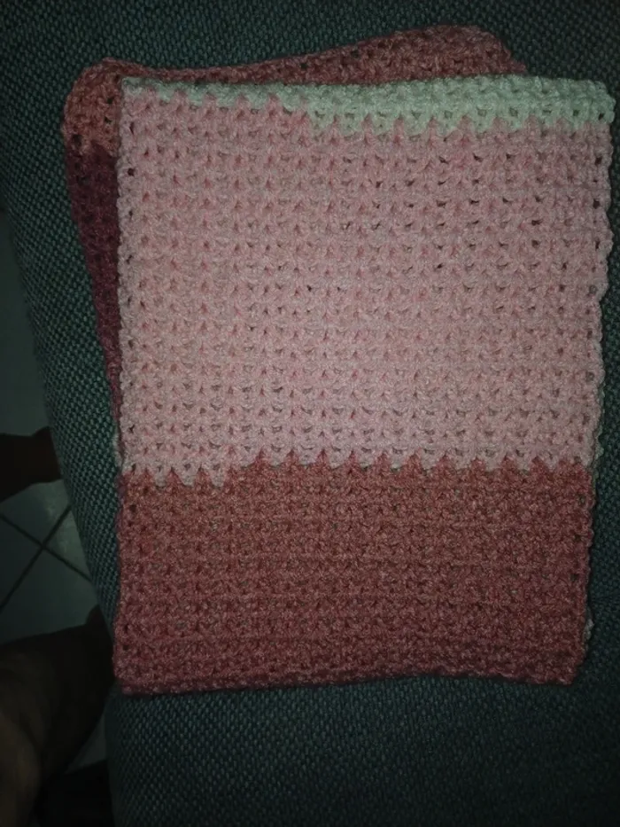 Jolie écharpe pour l'hiver fair main au crochet - photo numéro 6
