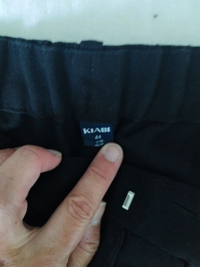 Pantalon noir - photo numéro 2