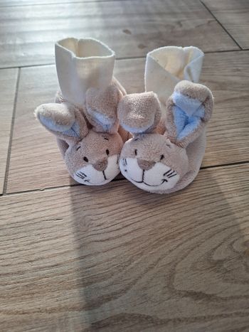 Chaussons bébé 3/6 mois petits lapins