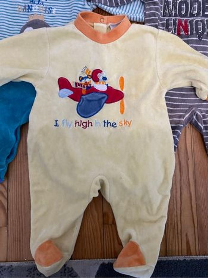 Lot de 3 pyjamas - photo numéro 2