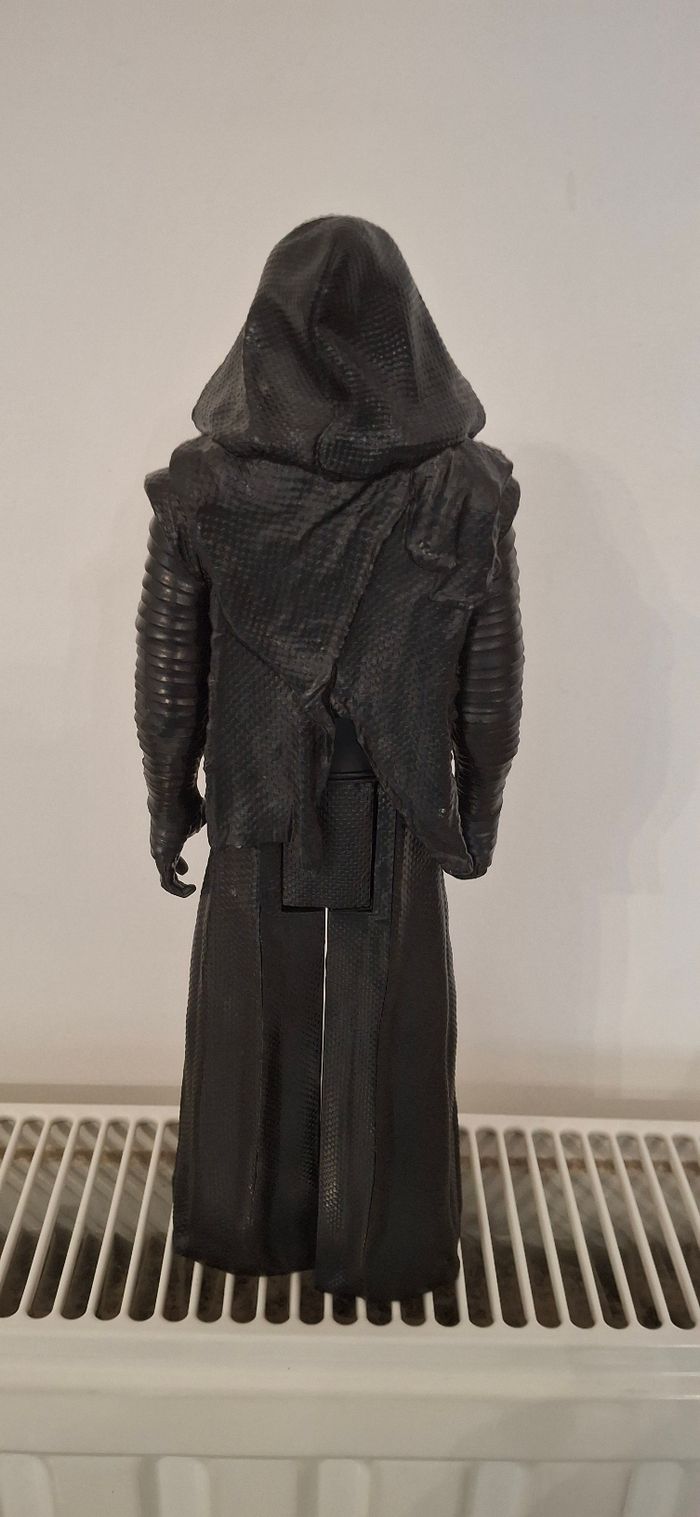 Figurine Star Wars Kylo Ren 30 cm avec cape et masque - photo numéro 2