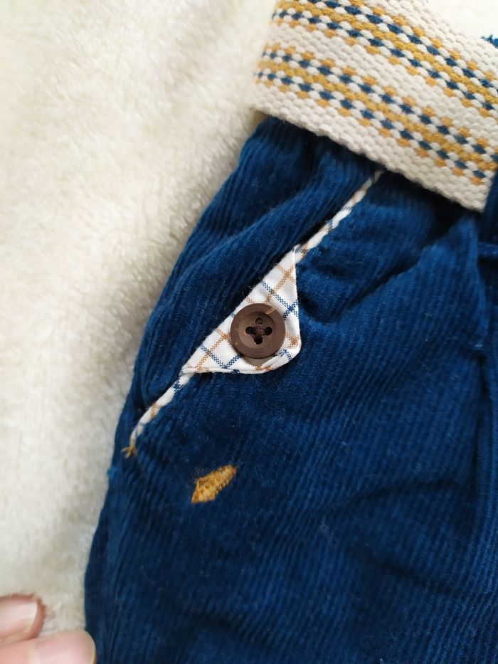 Pantalon en velours sergent major 6 mois - photo numéro 2