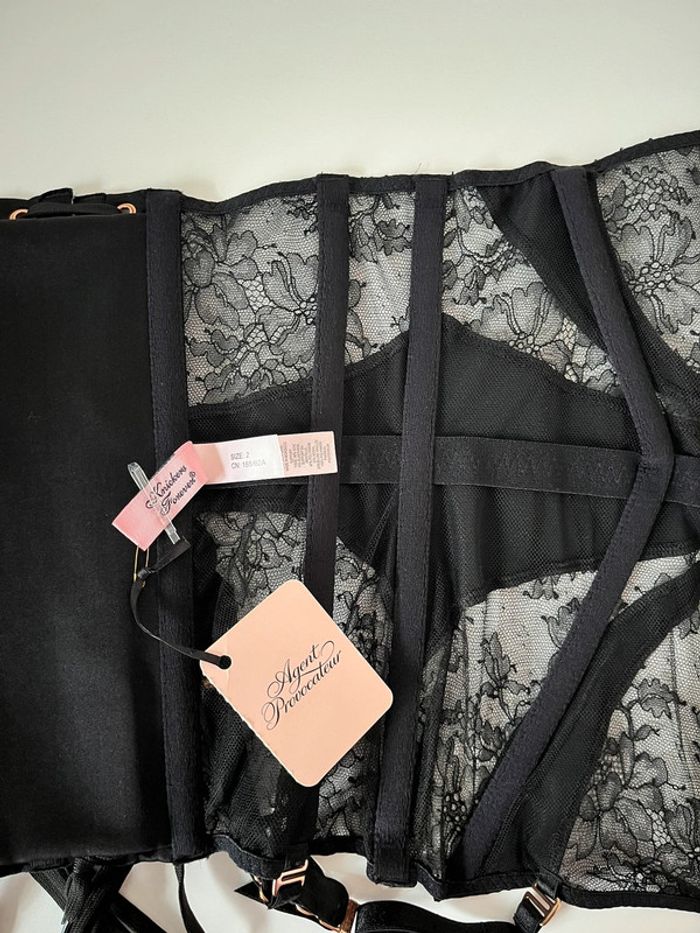 Corset dentelle porte-jarretelles noir Agent Provocateur - photo numéro 4
