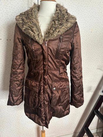 Doudoune avec grand col faux fur - Balmain taille 36