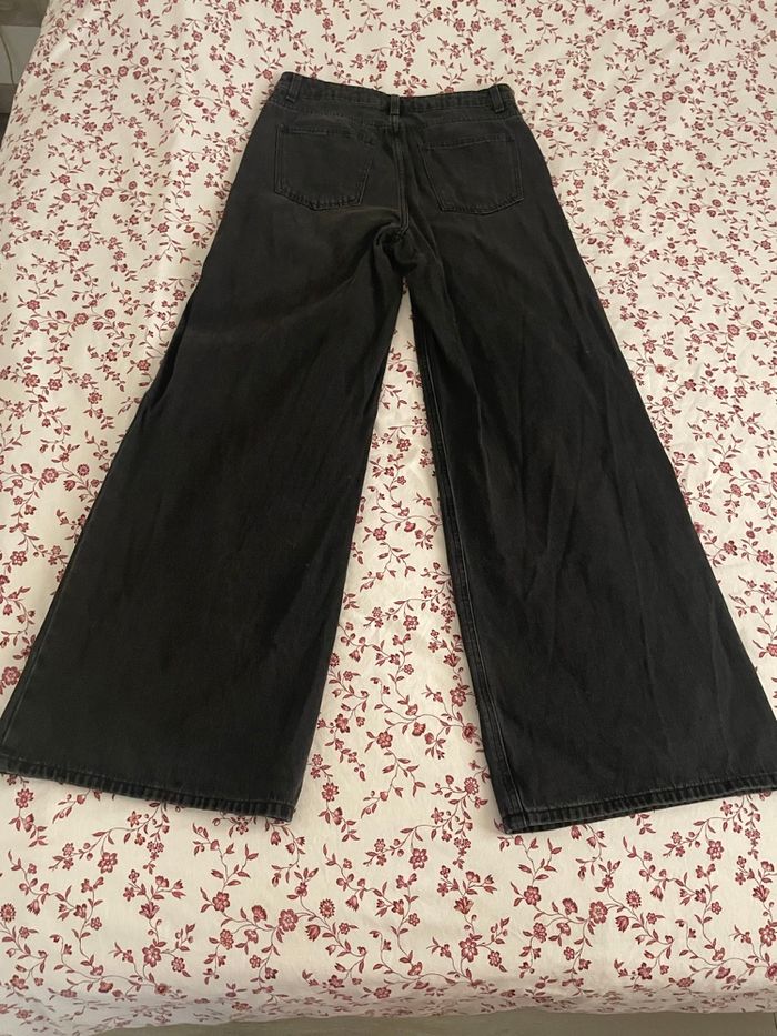 Jean noir - photo numéro 7