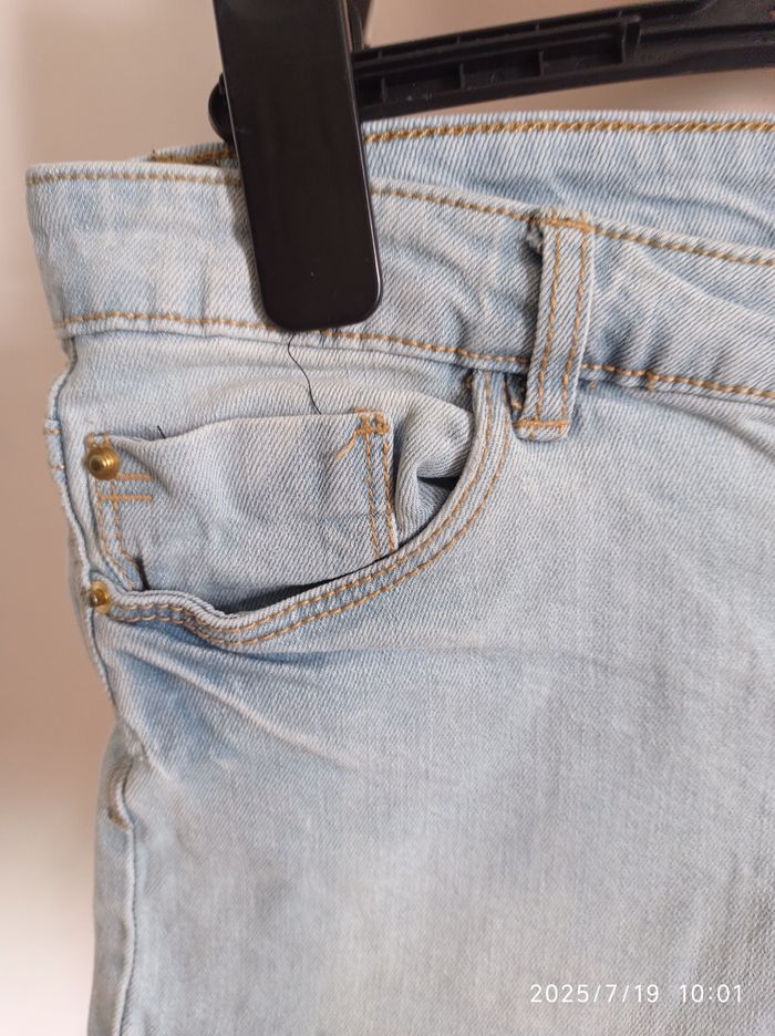 Short de chez Women Only taille 36 ref 281 P8 - photo numéro 3